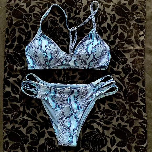 4/$25 NWT Cupshe Mosaic Blue Fish Scale Print Bikini Bottom S - Picture 7 of 7